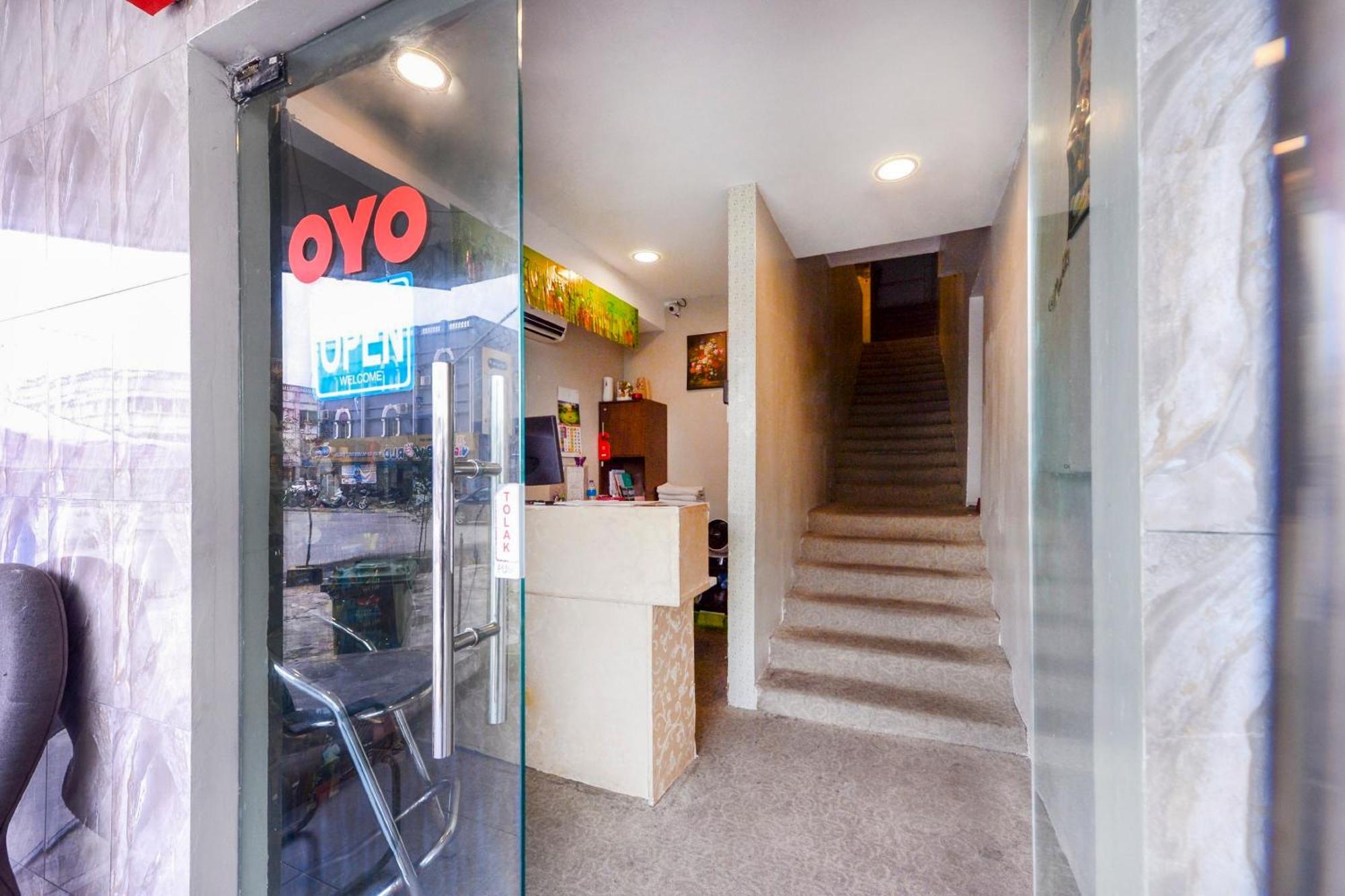 Oyo 90693 Sri Rampai Hotel Kuala Lumpur Exterior foto